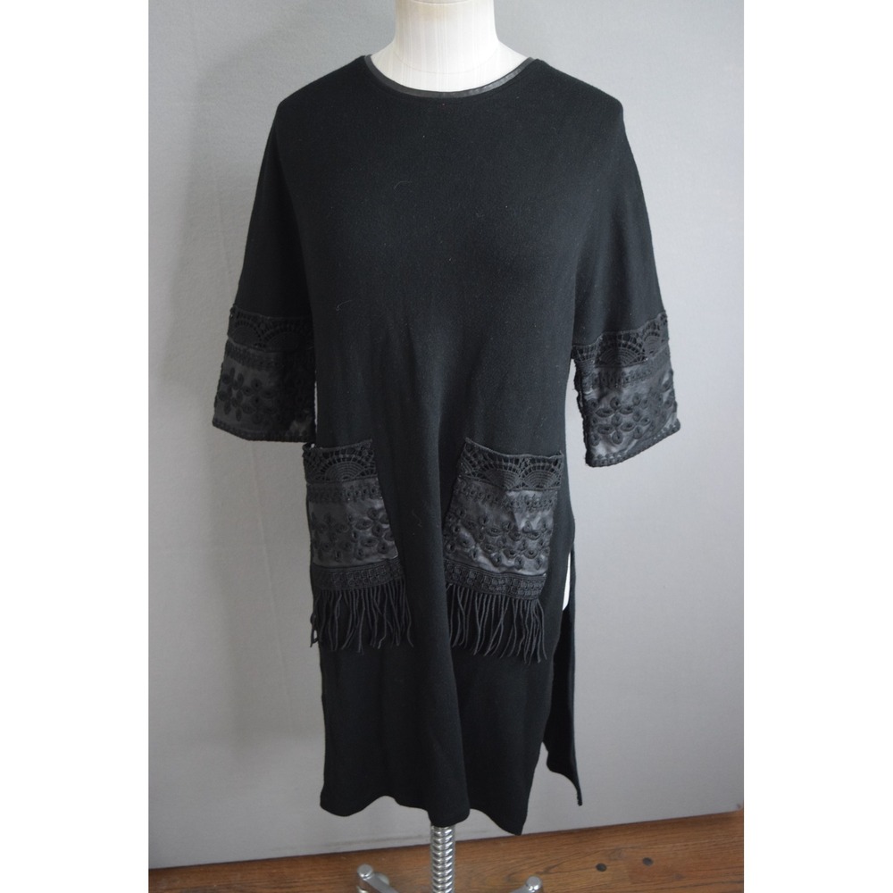 NISSA Dress Sweater Tunic 10 Black Leather Trim Lace Detail Fringe Pockets Slits